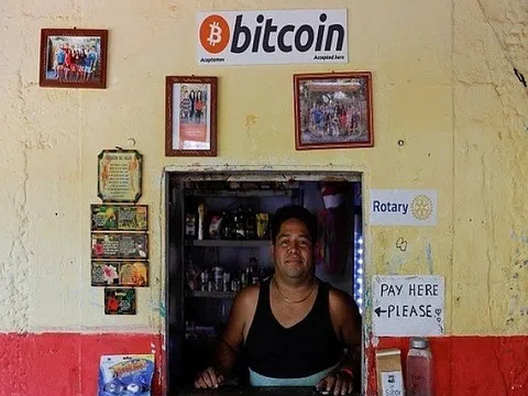 Quỹ tiền tệ quốc tế kêu gọi El Salvador từ bỏ Bitcoin